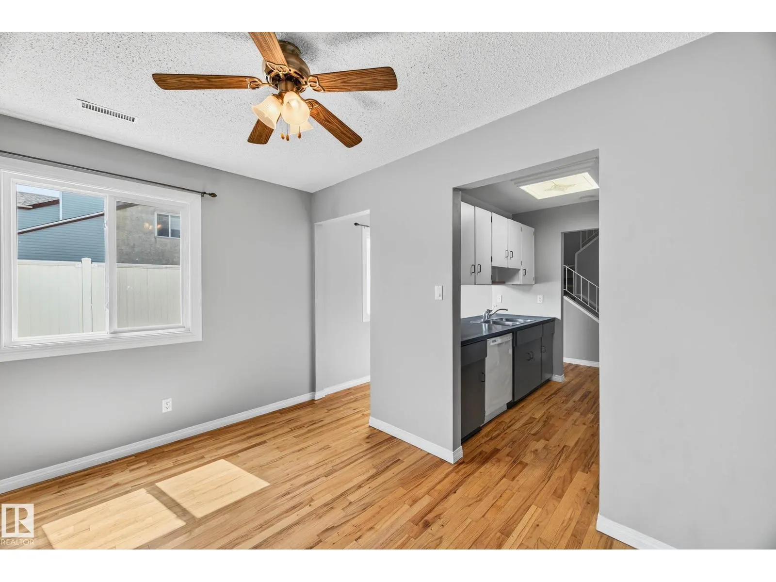 37 LANCASTER TC NW