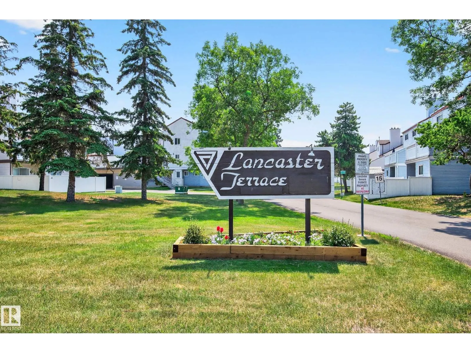 37 LANCASTER TC NW