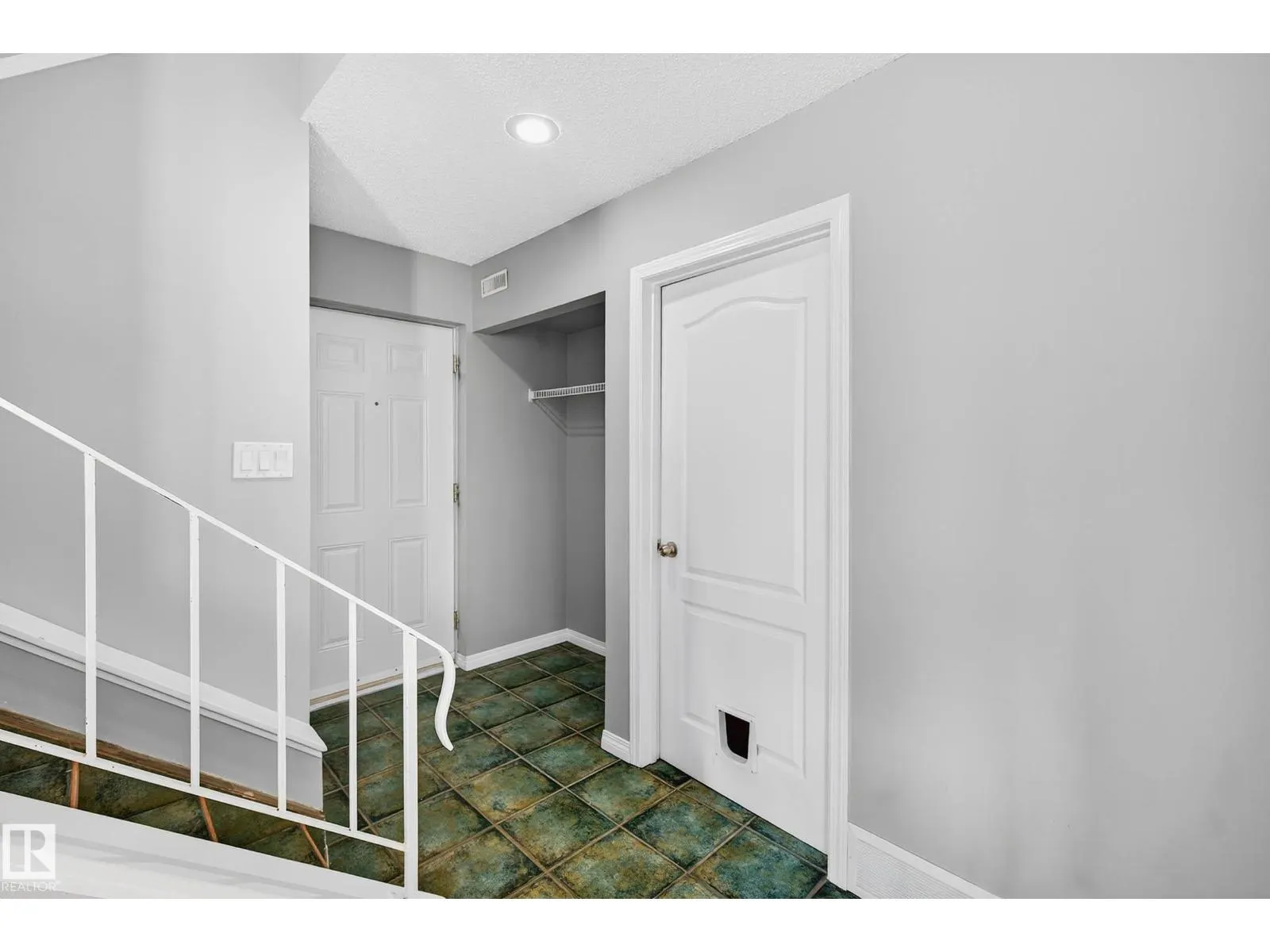 37 LANCASTER TC NW