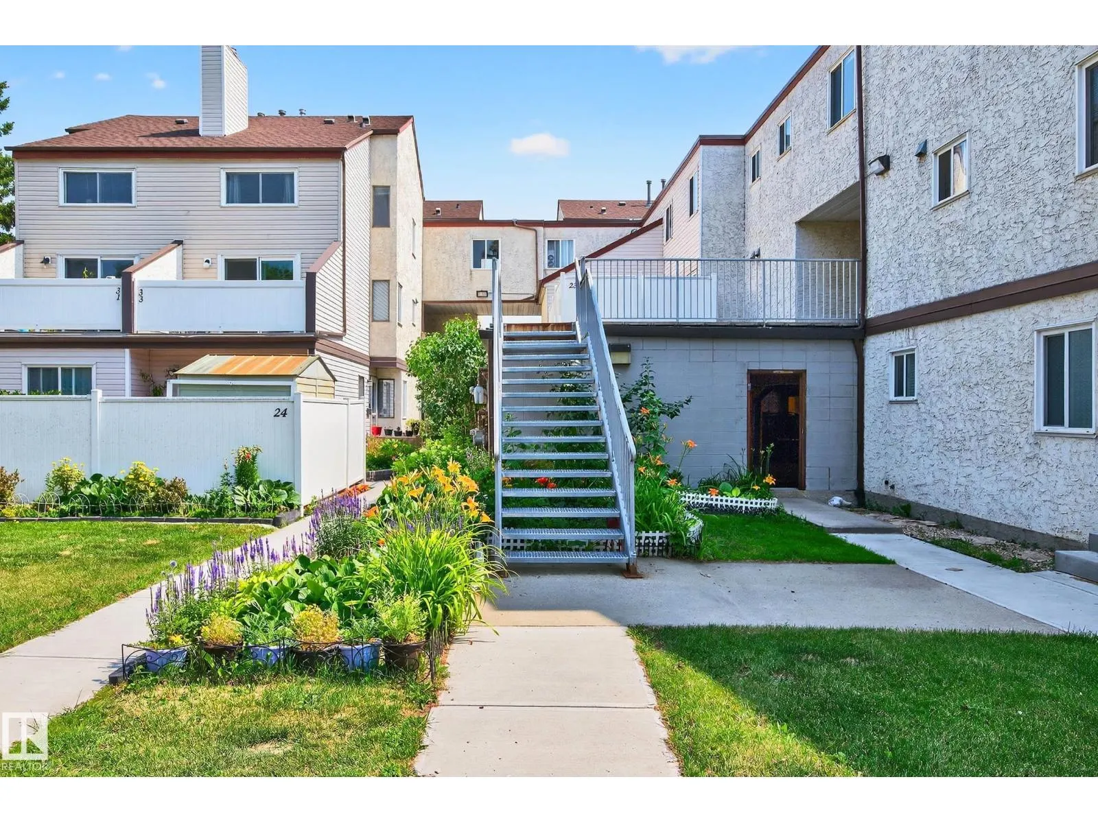 37 LANCASTER TC NW