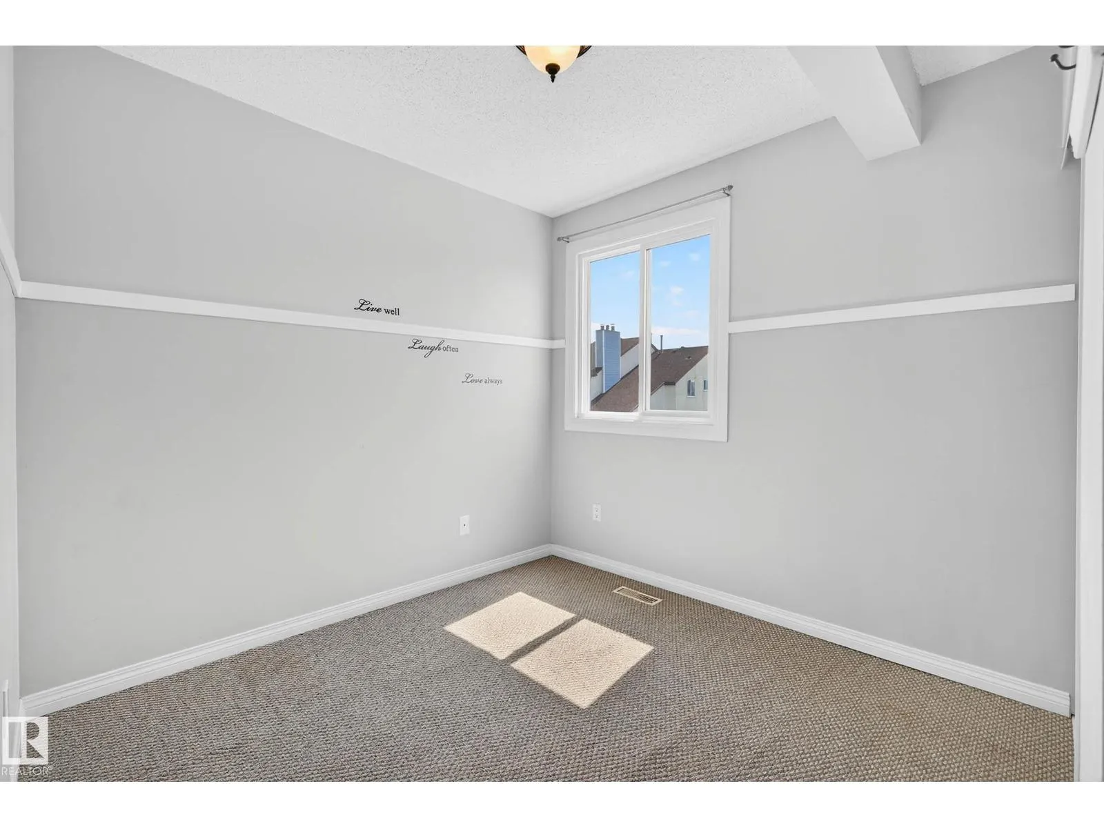 37 LANCASTER TC NW