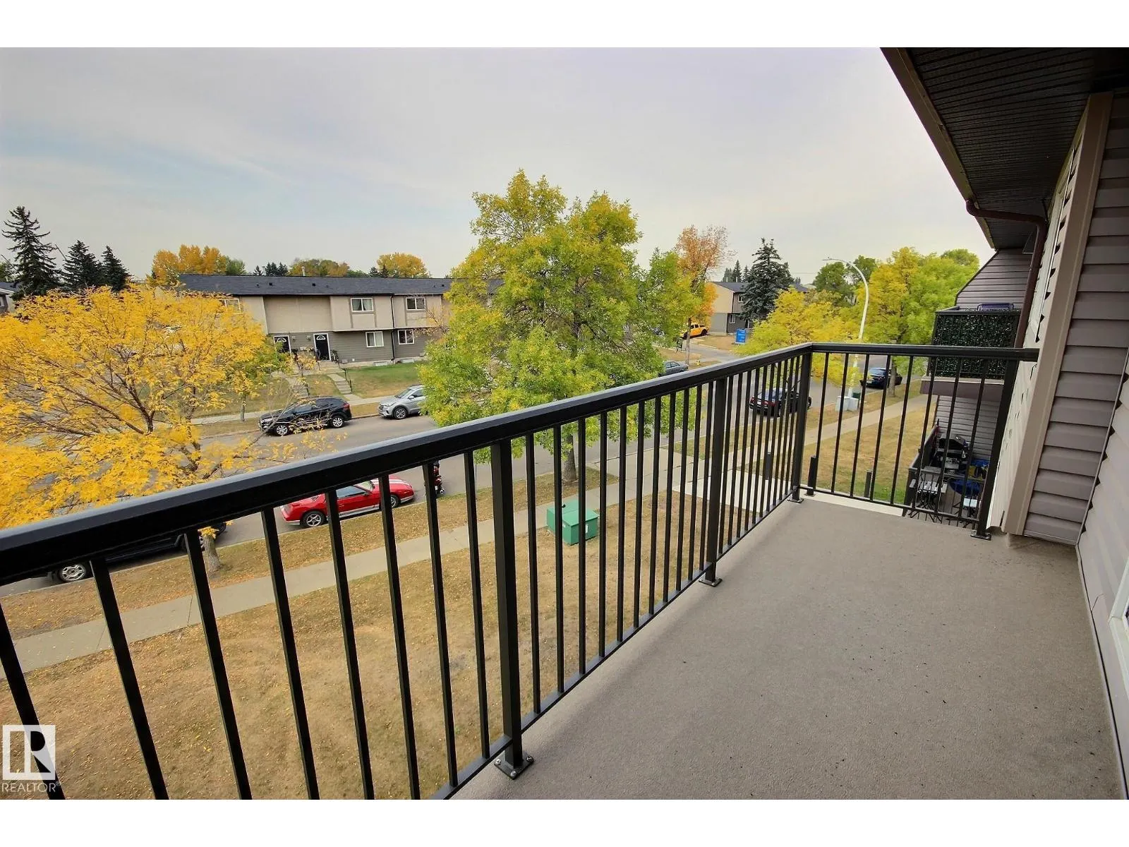 #324 15105 121 ST NW