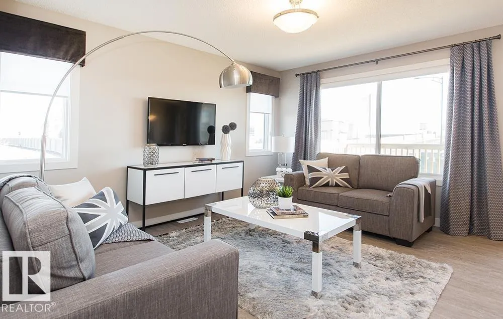 175 SAVOY CR