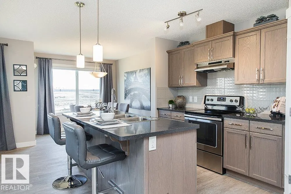 175 SAVOY CR