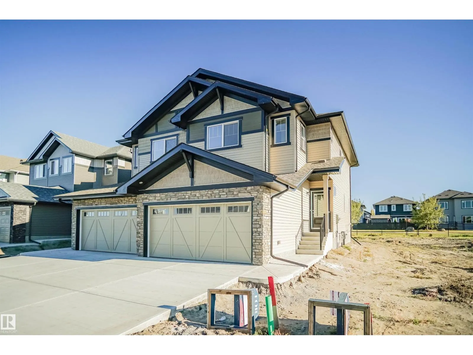 175 SAVOY CR