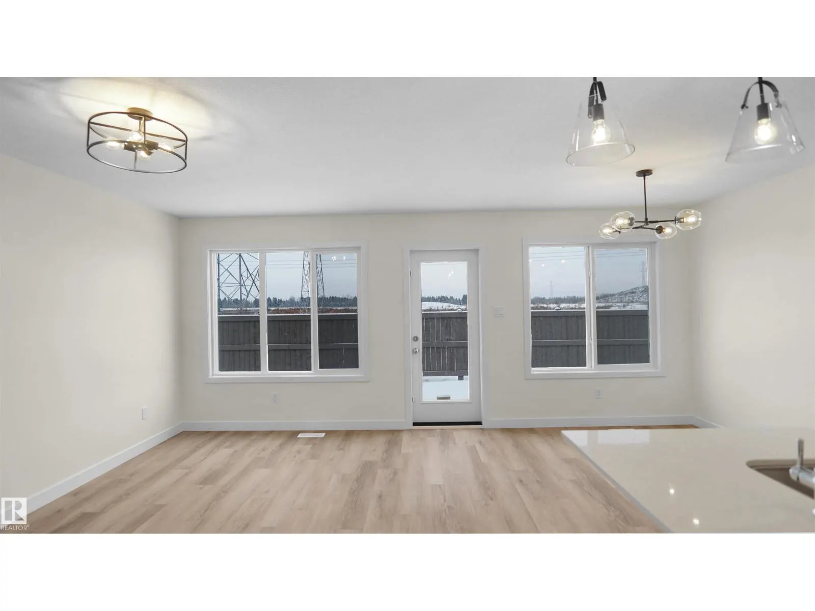 271 SAVOY CR