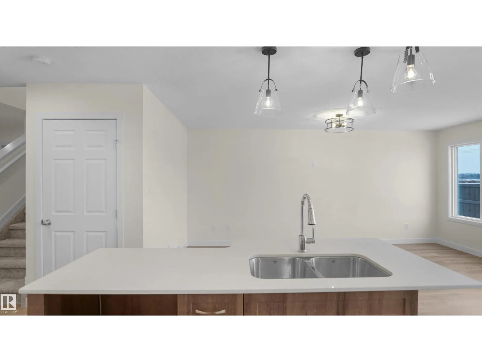 271 SAVOY CR