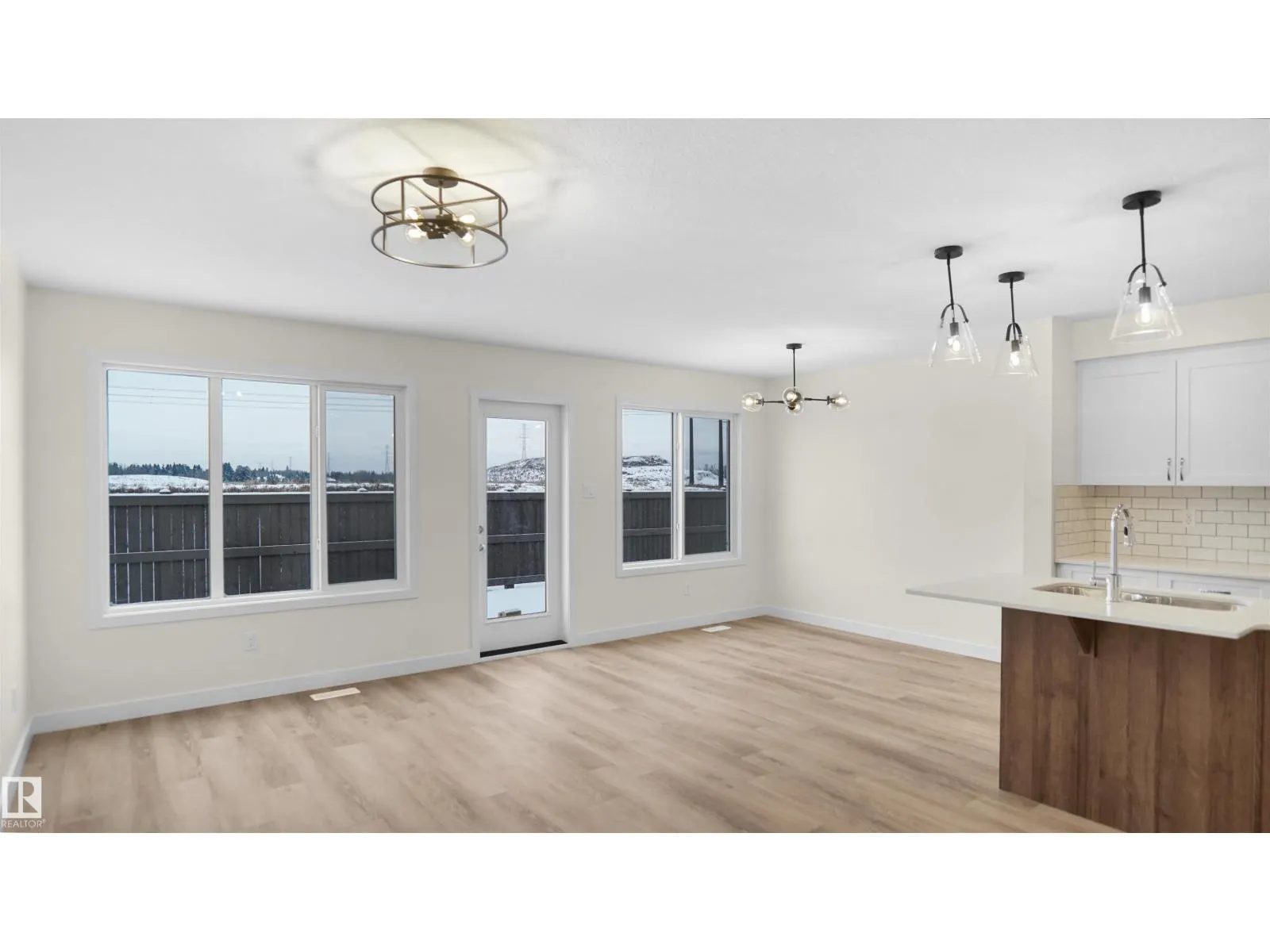 271 SAVOY CR