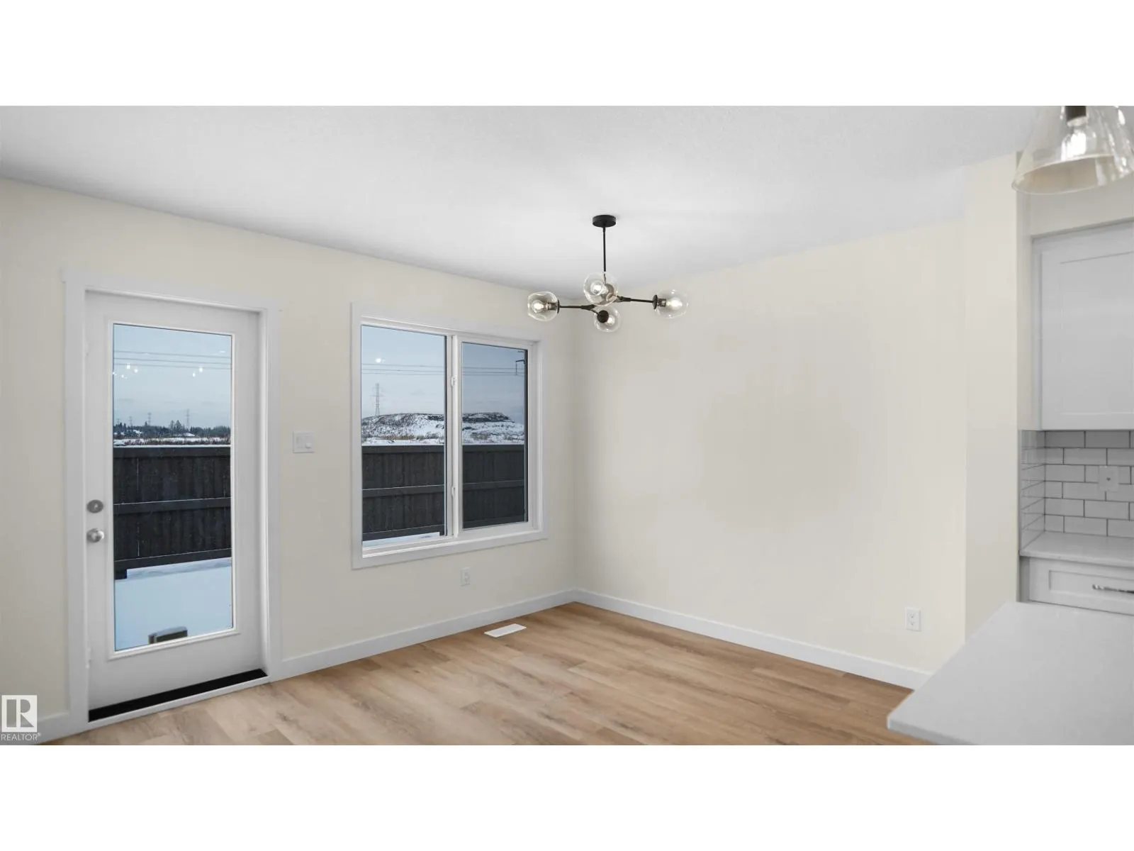 271 SAVOY CR