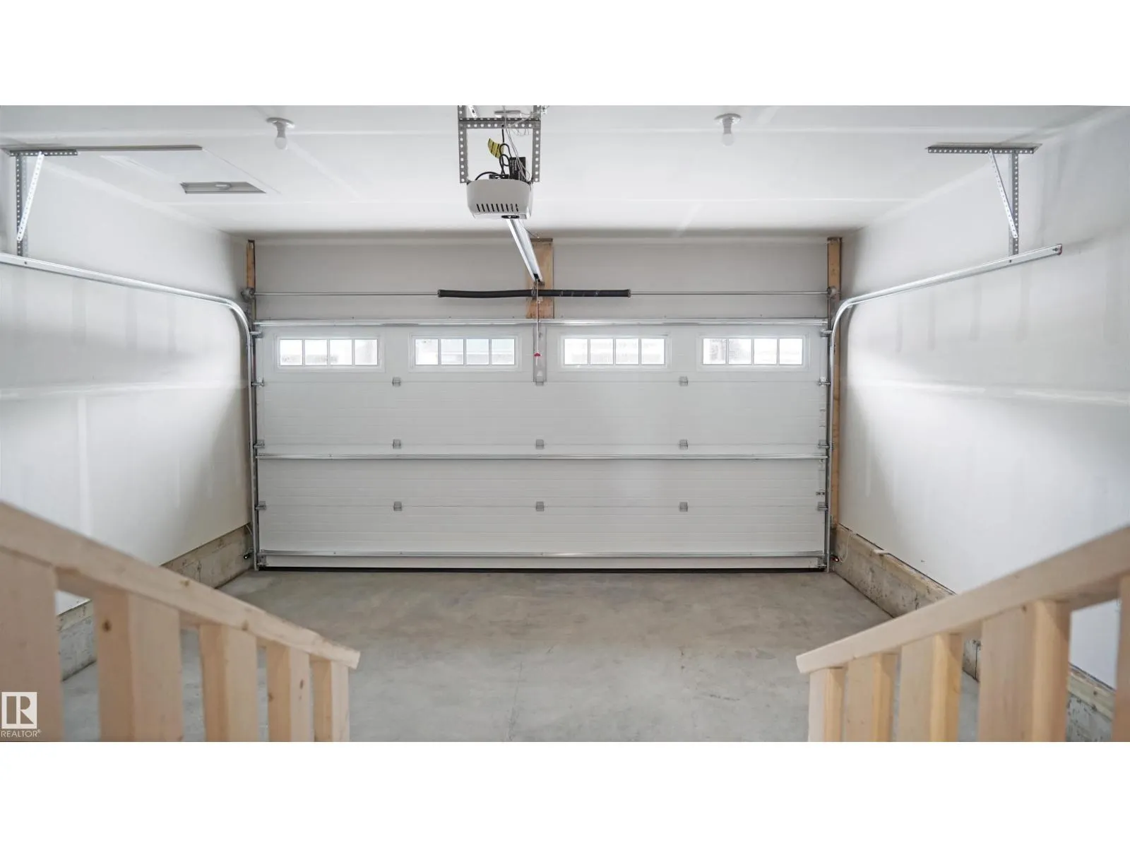 271 SAVOY CR