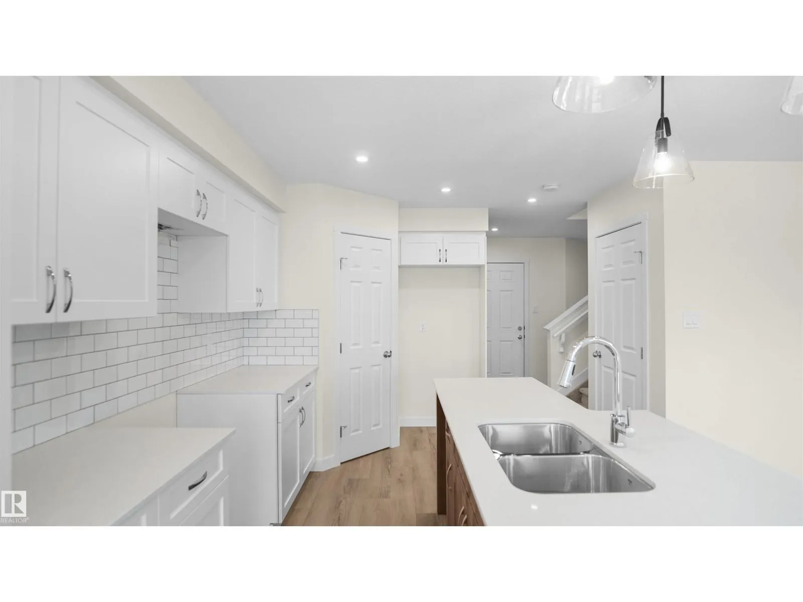 271 SAVOY CR