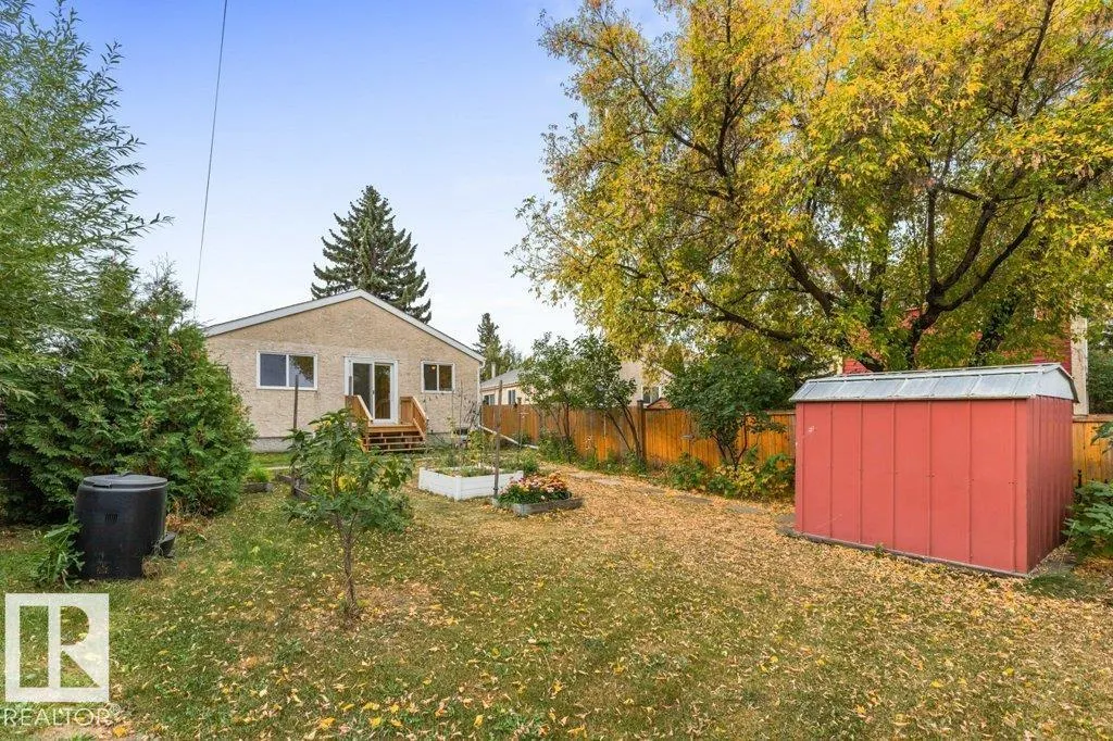 5704 93A AV NW