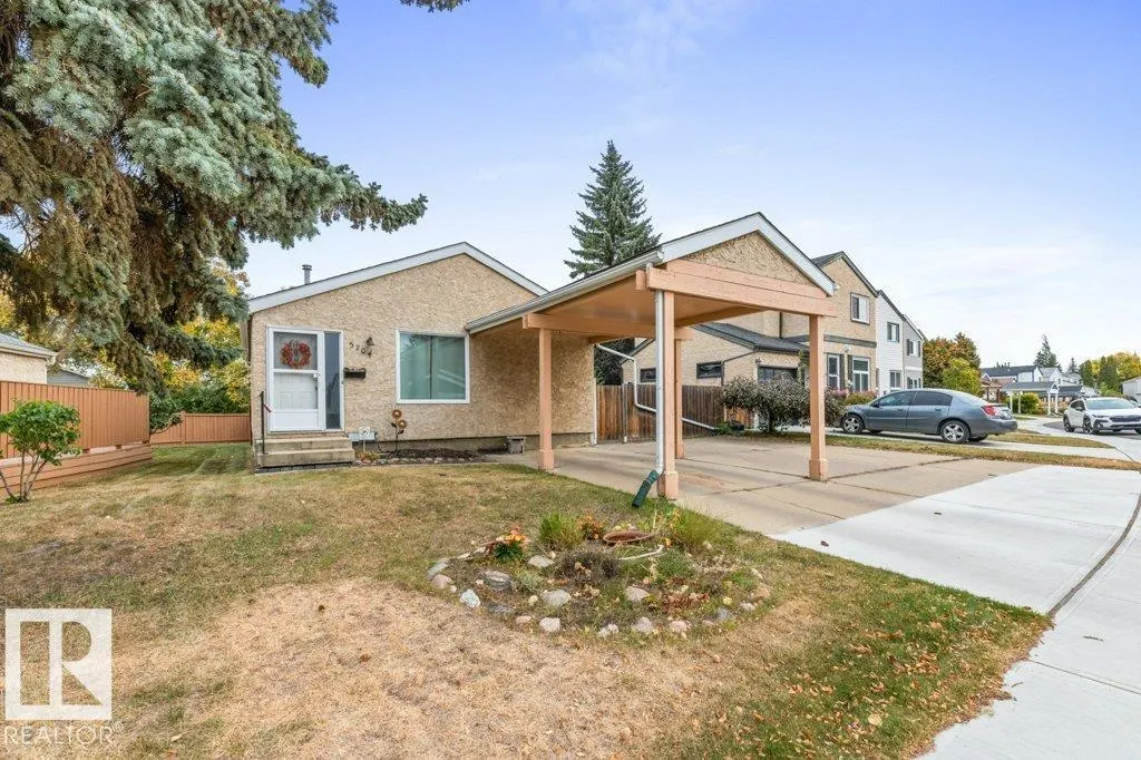 5704 93A AV NW