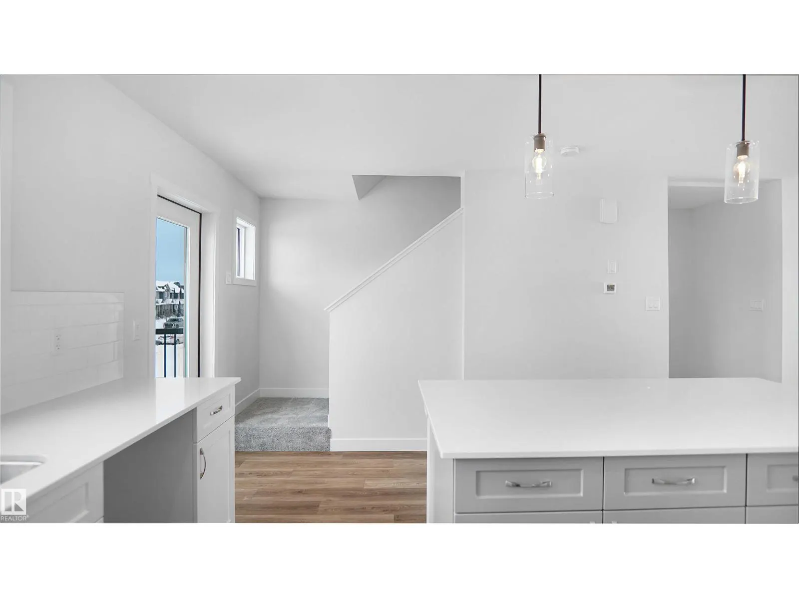 5113 RIVER'S EDGE WY NW