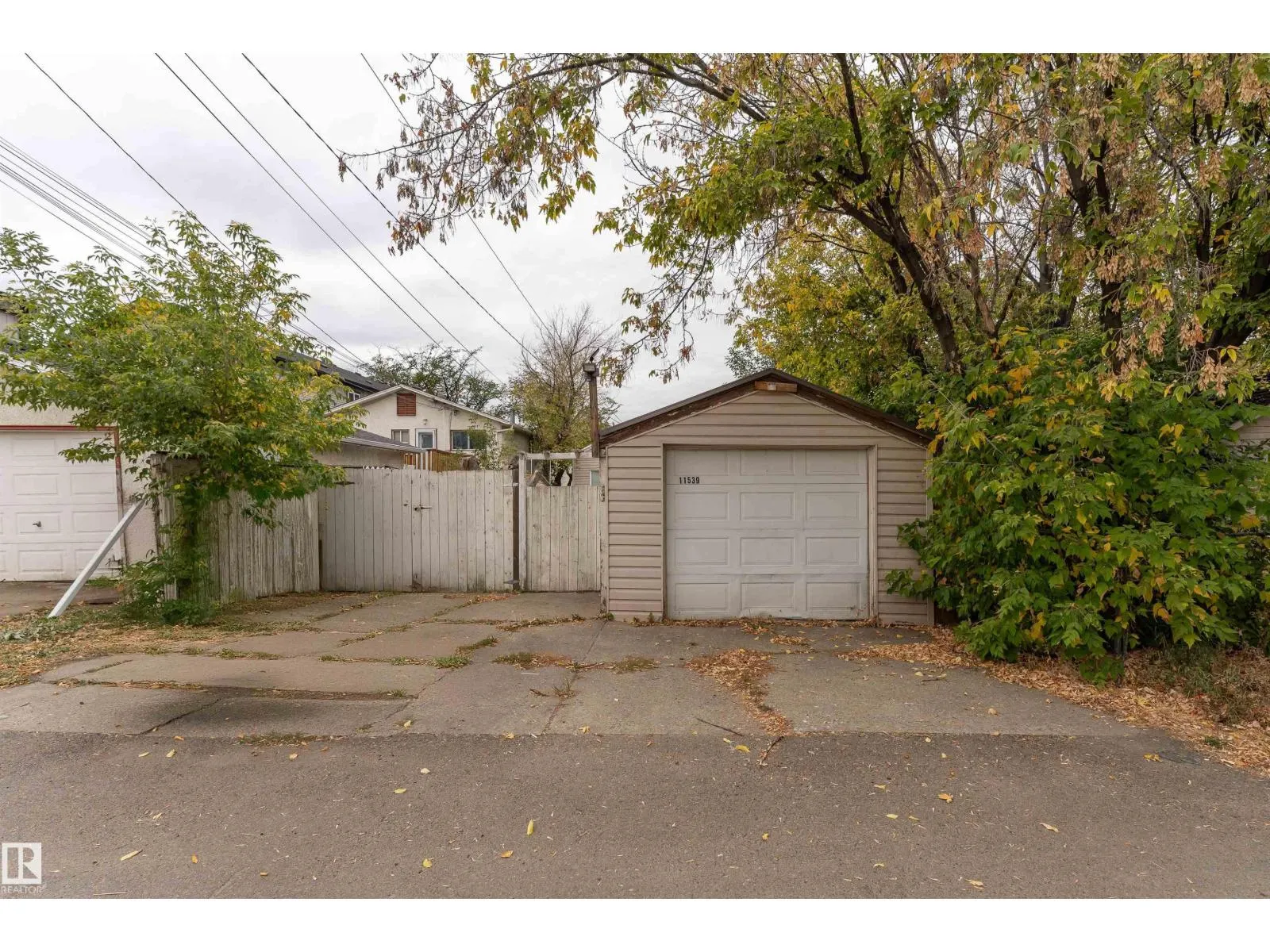 11539 101 ST NW