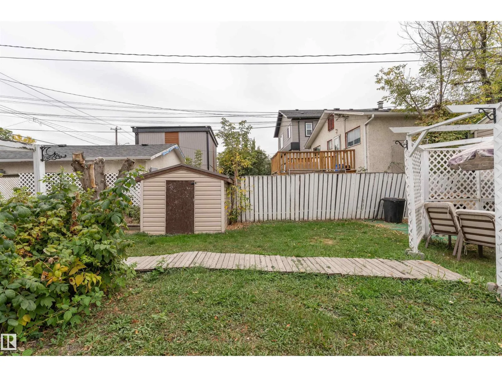 11539 101 ST NW