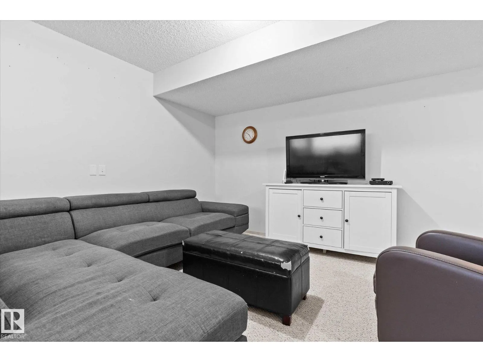 178 LAKELAND DR