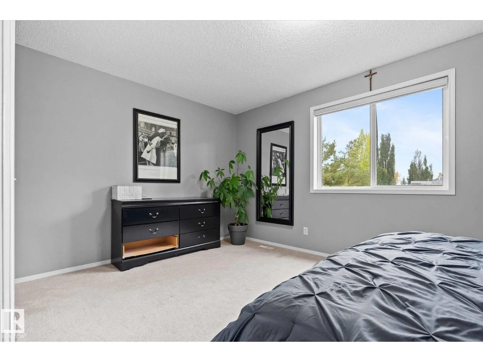 178 LAKELAND DR