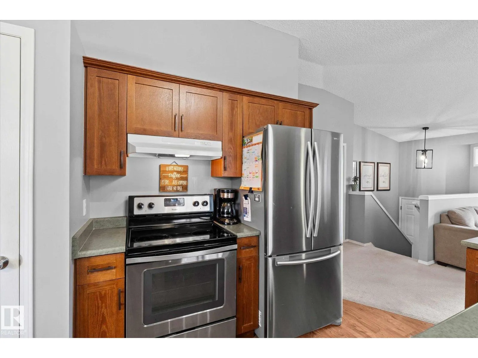 178 LAKELAND DR