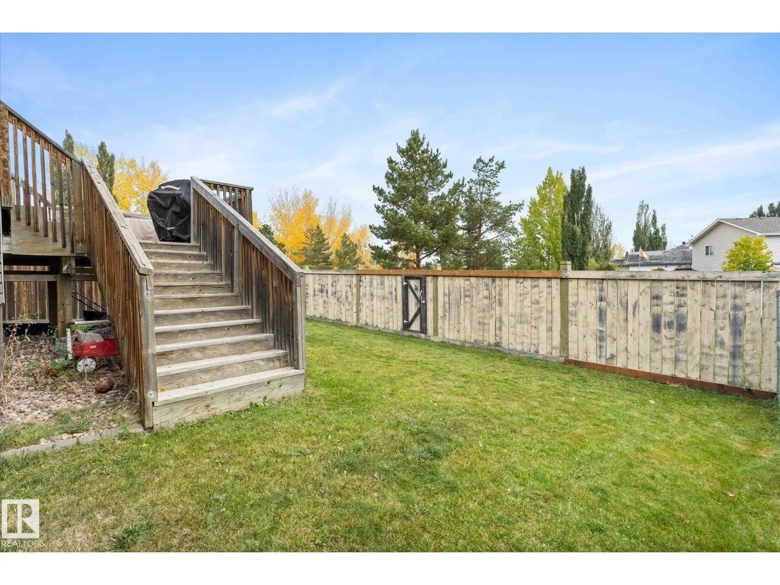 178 LAKELAND DR