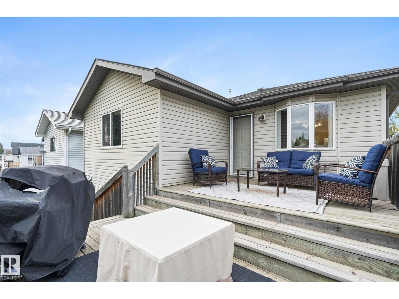 178 LAKELAND DR