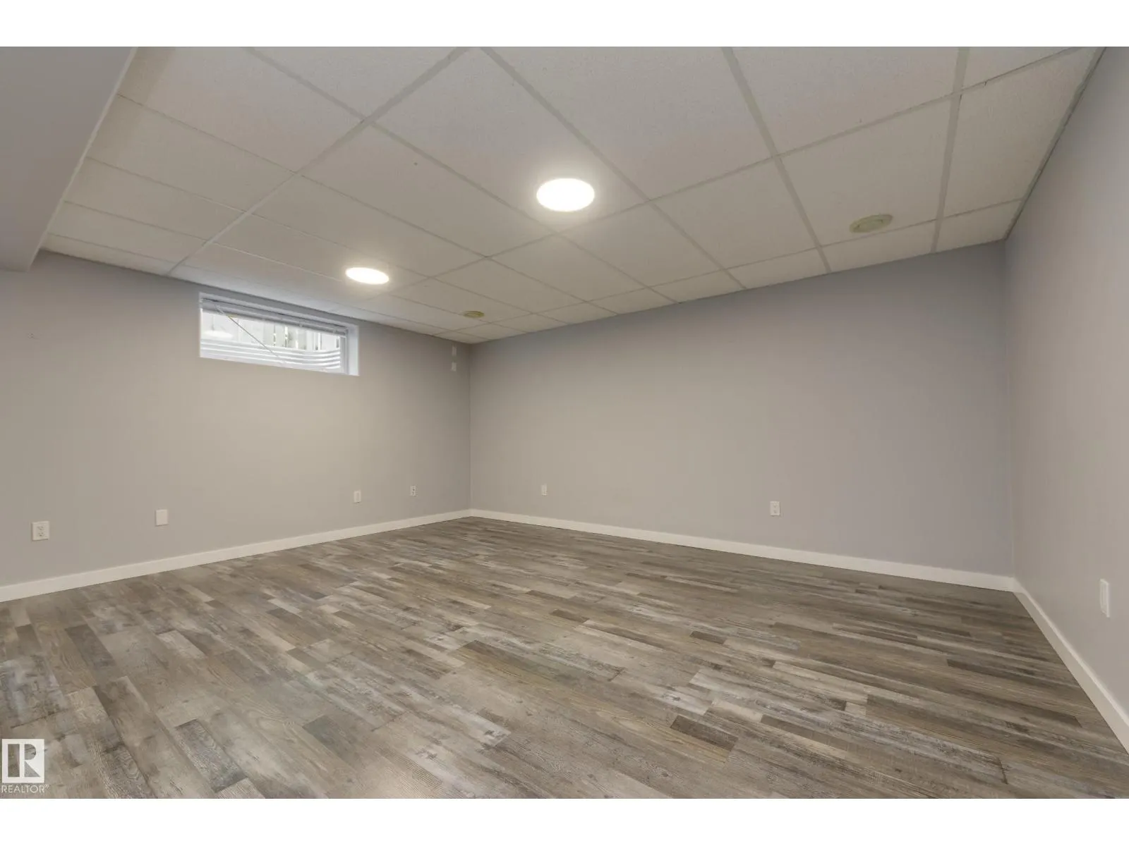 129 RIDGEBROOK RD