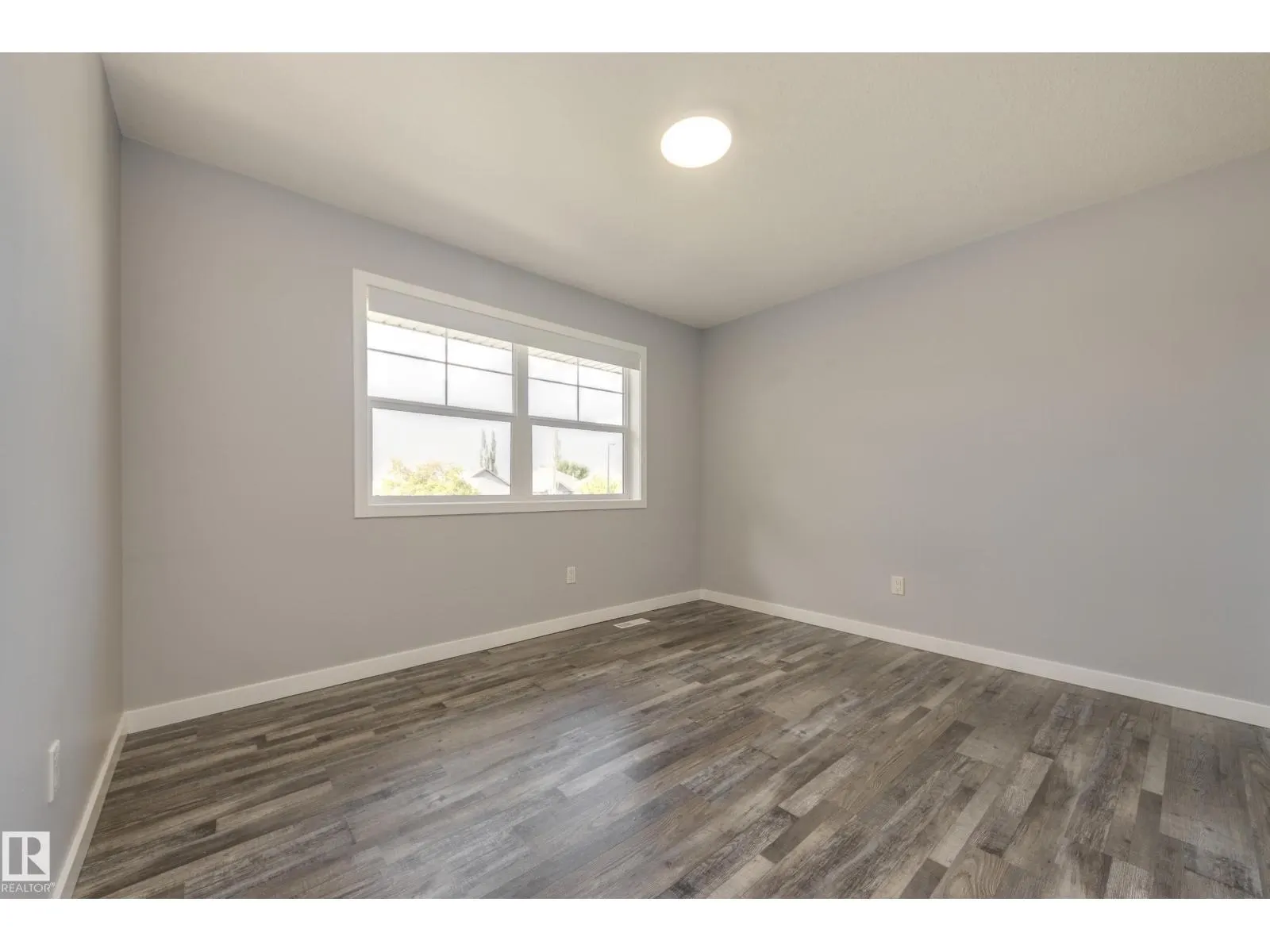 129 RIDGEBROOK RD