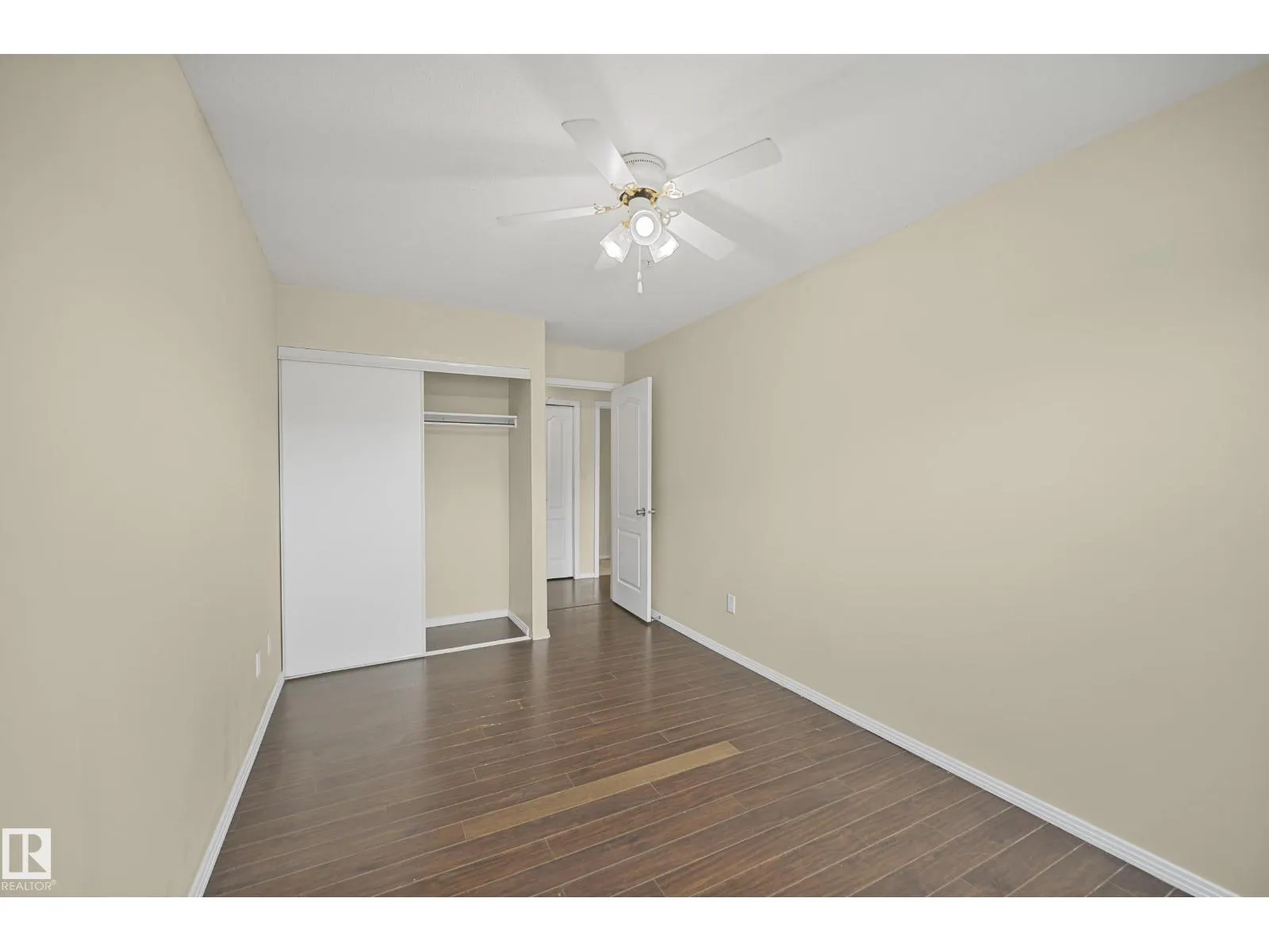 #131 592 HOOKE RD NW