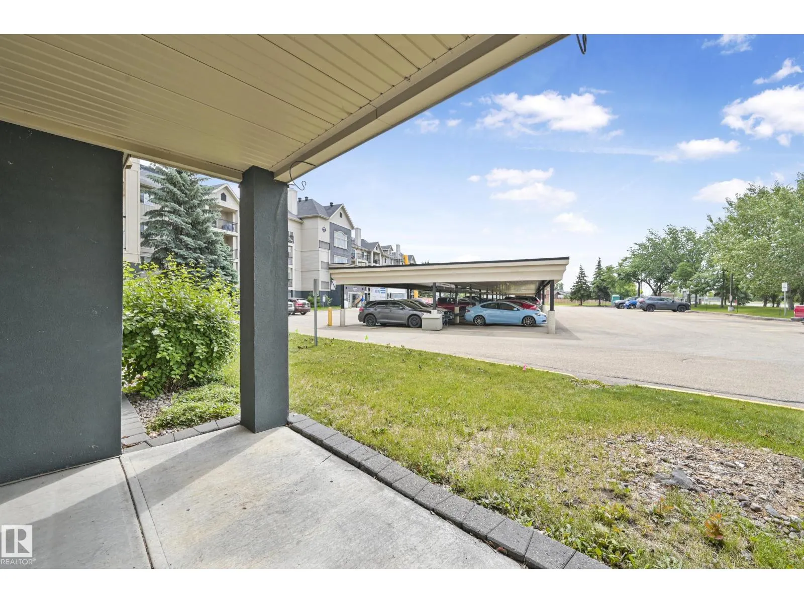 #131 592 HOOKE RD NW