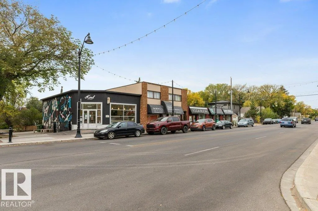 11215 67 ST NW