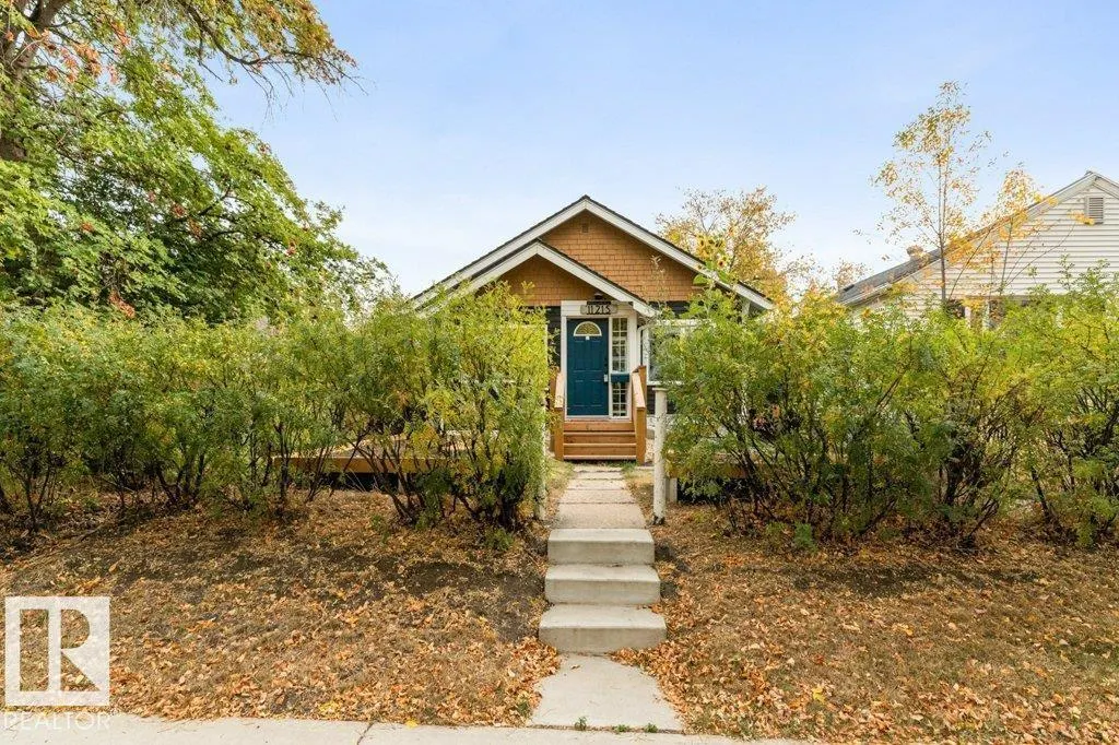 11215 67 ST NW