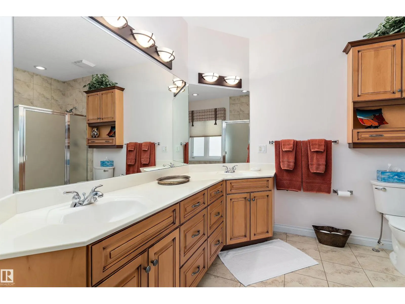46 SHORES DR