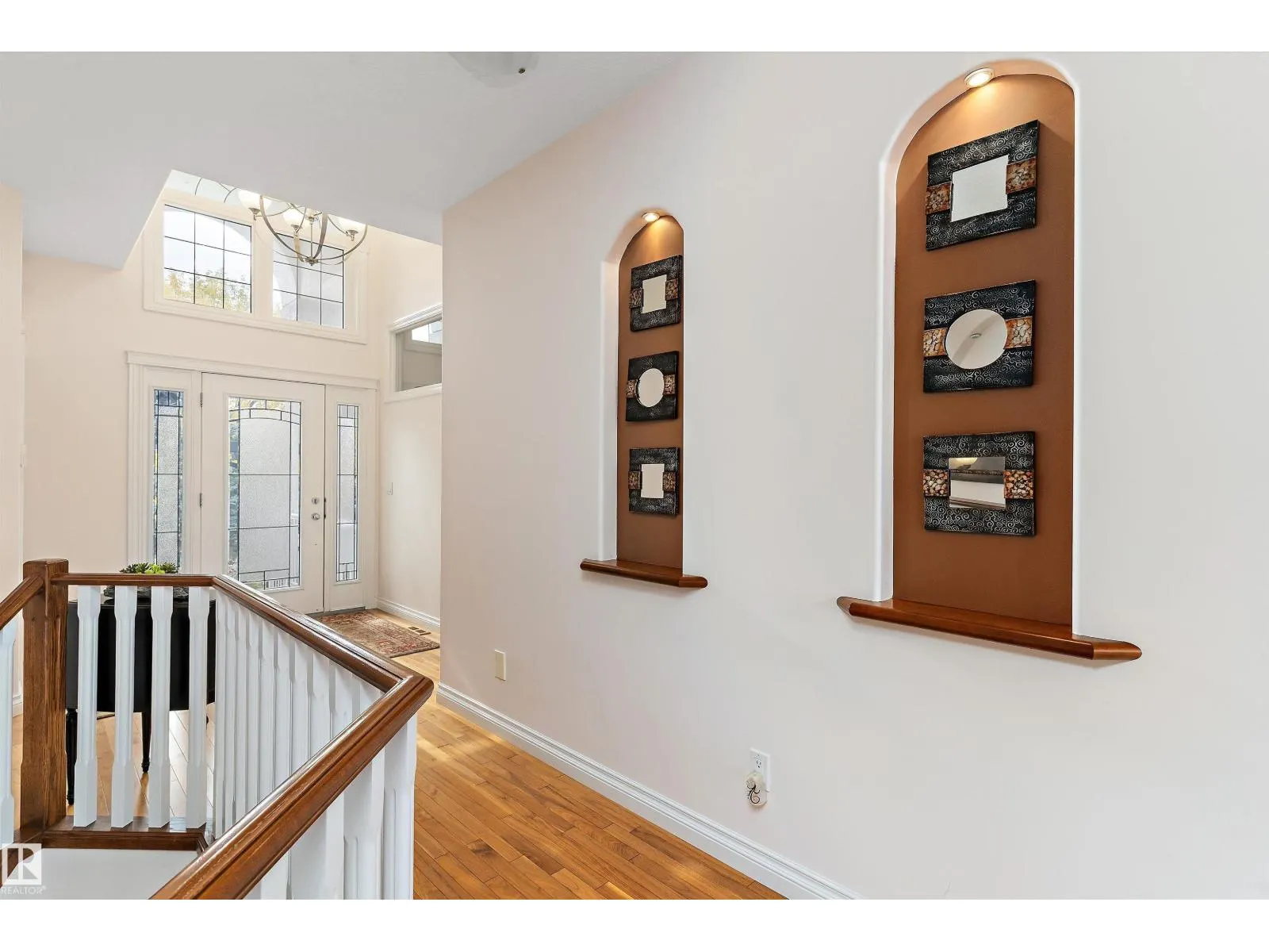 46 SHORES DR