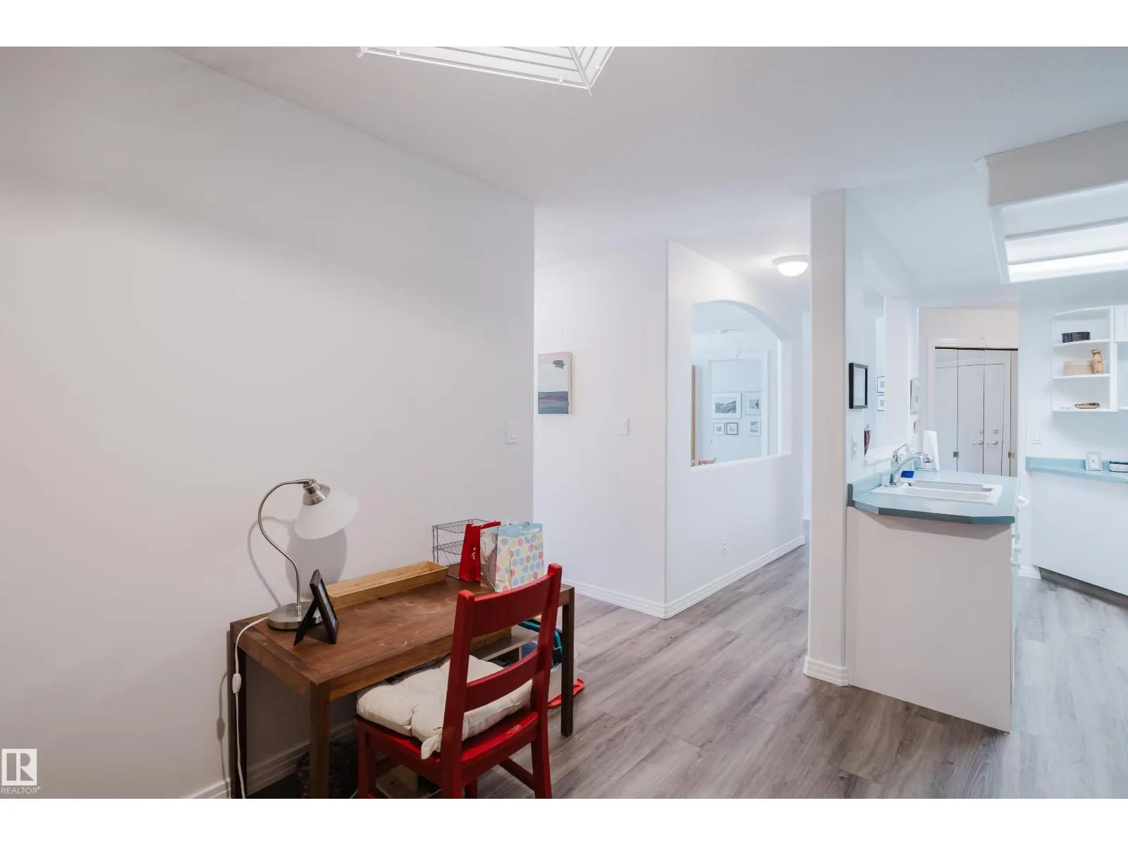 #202 7327 118 ST NW