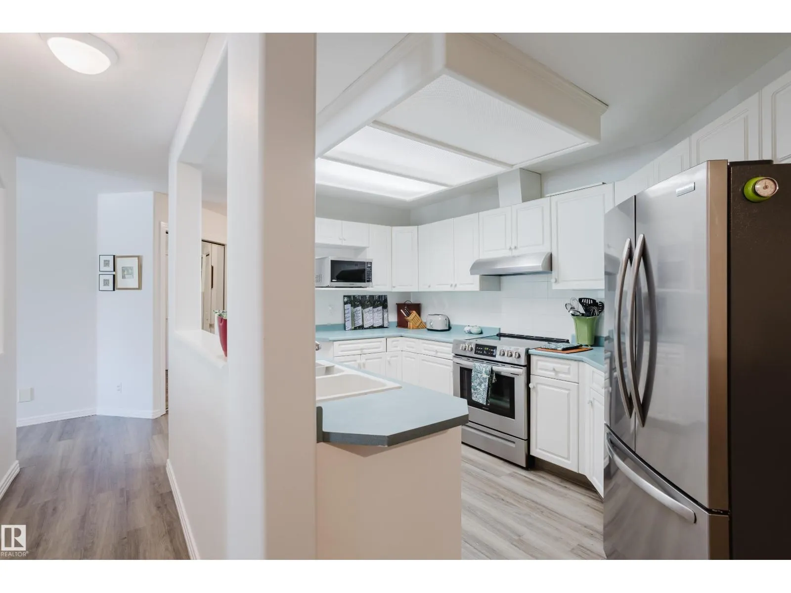 #202 7327 118 ST NW