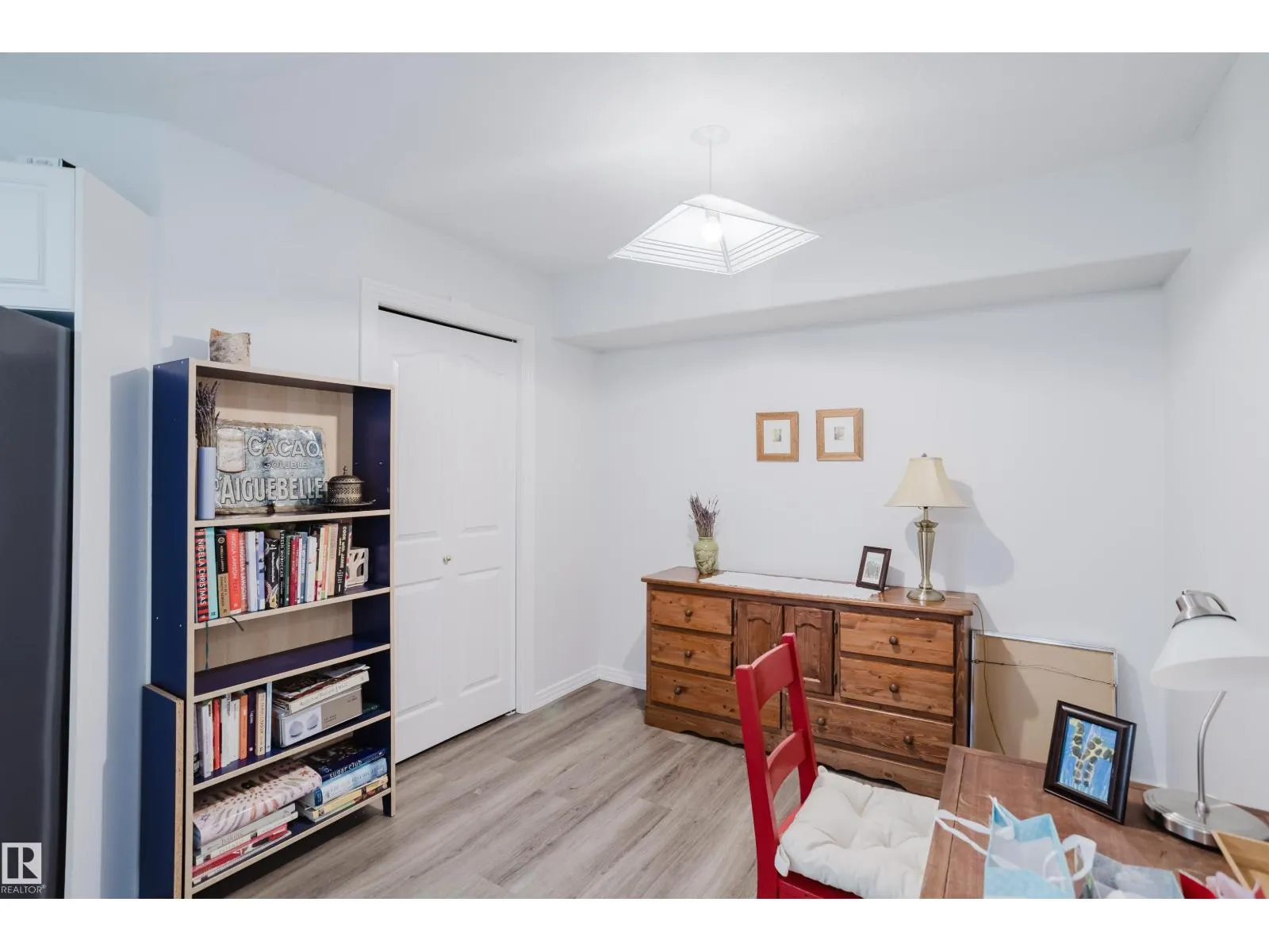 #202 7327 118 ST NW