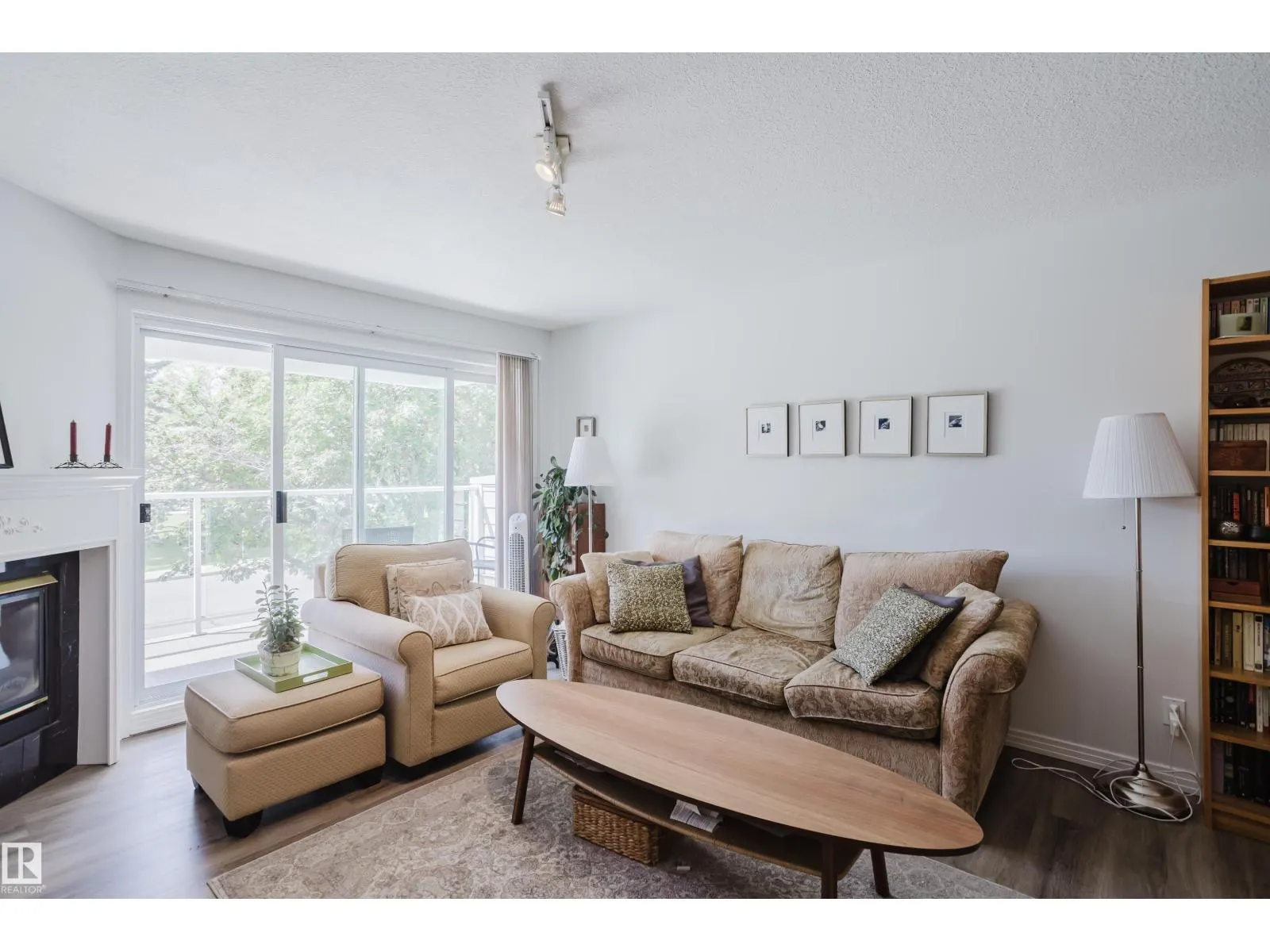 #202 7327 118 ST NW