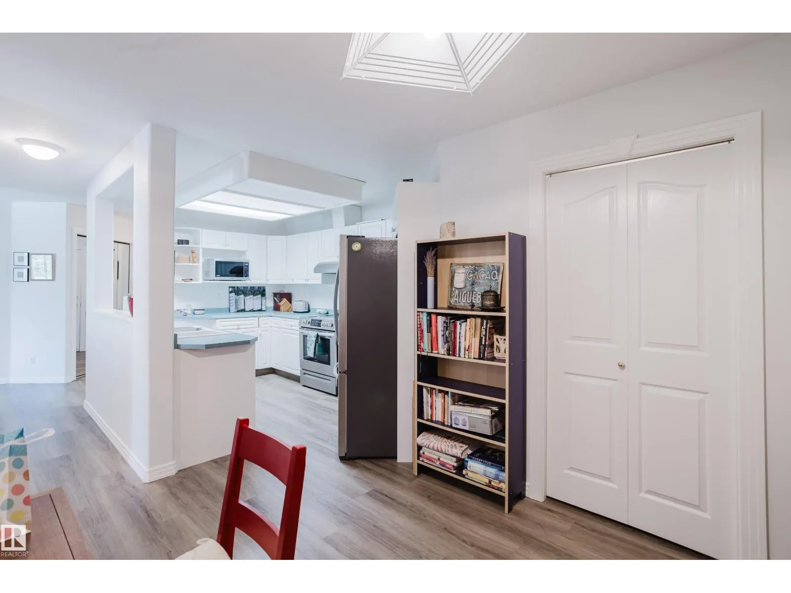#202 7327 118 ST NW