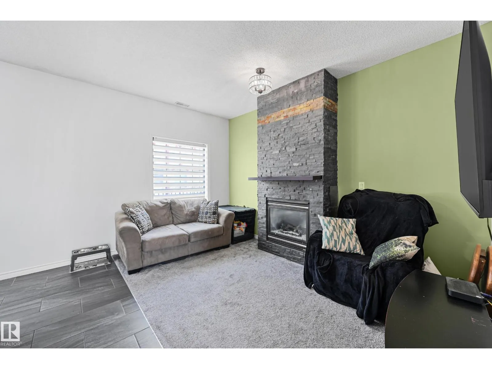 #91 13825 155 AVE NW