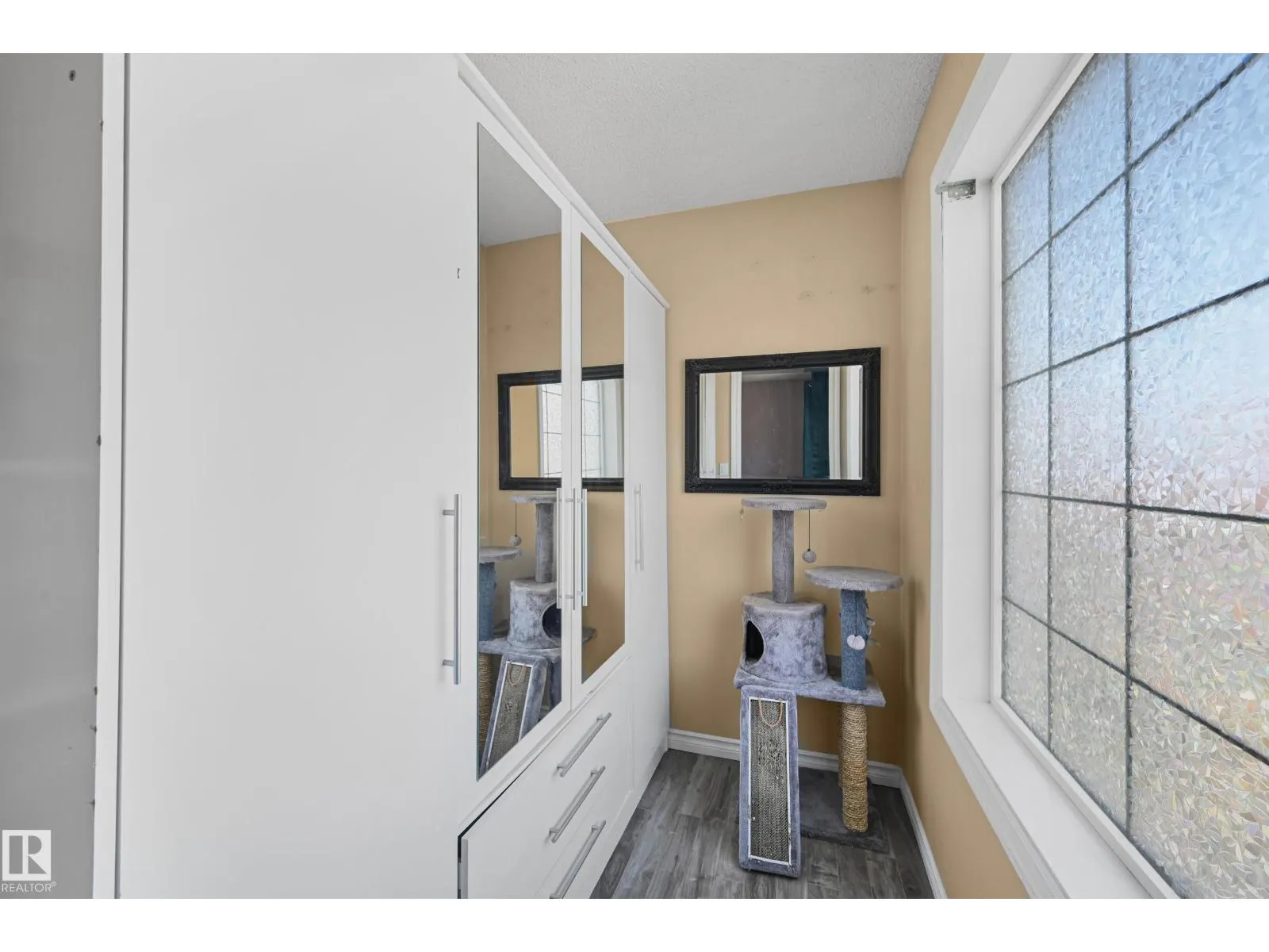 #91 13825 155 AVE NW