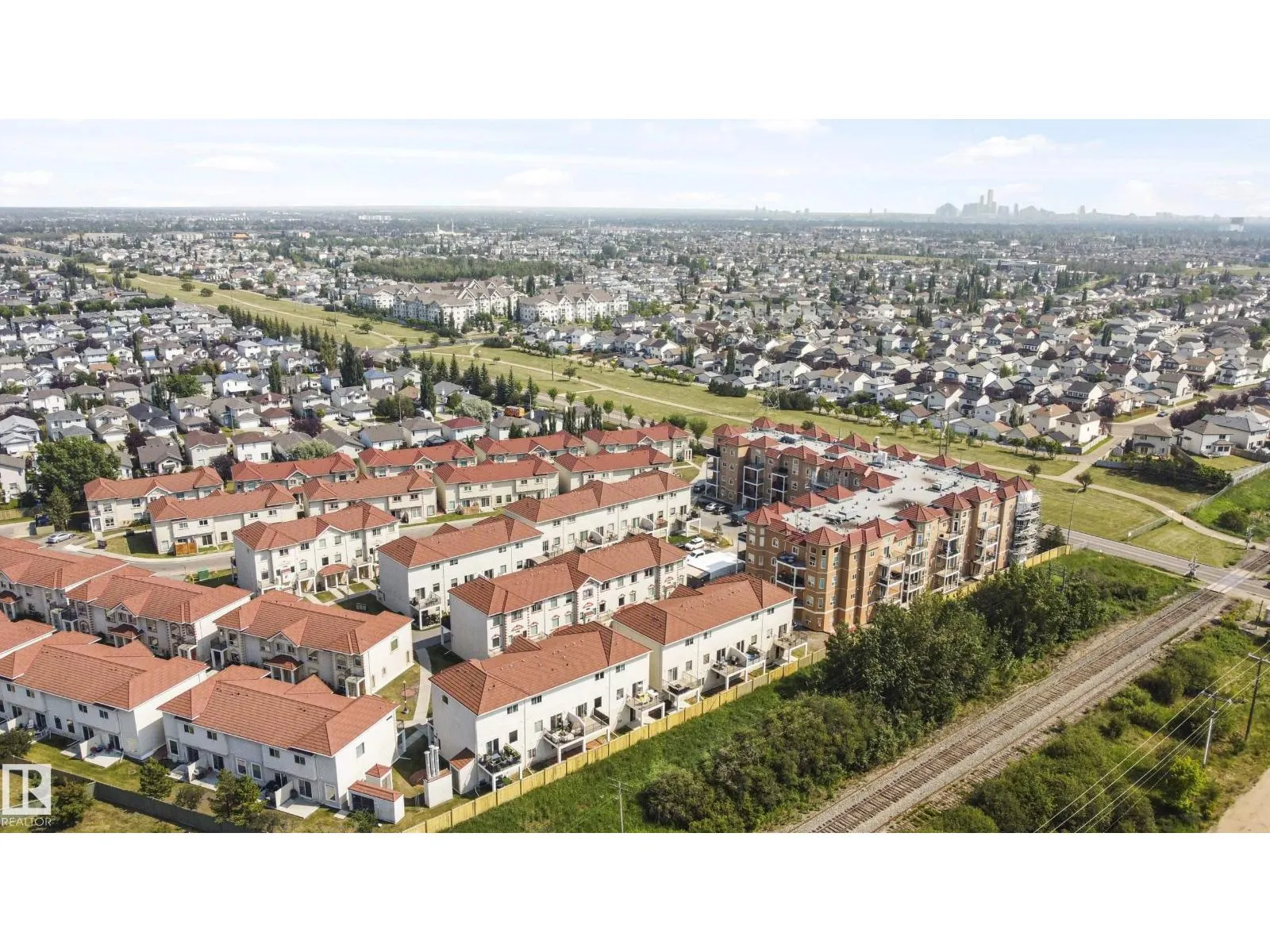 #91 13825 155 AVE NW