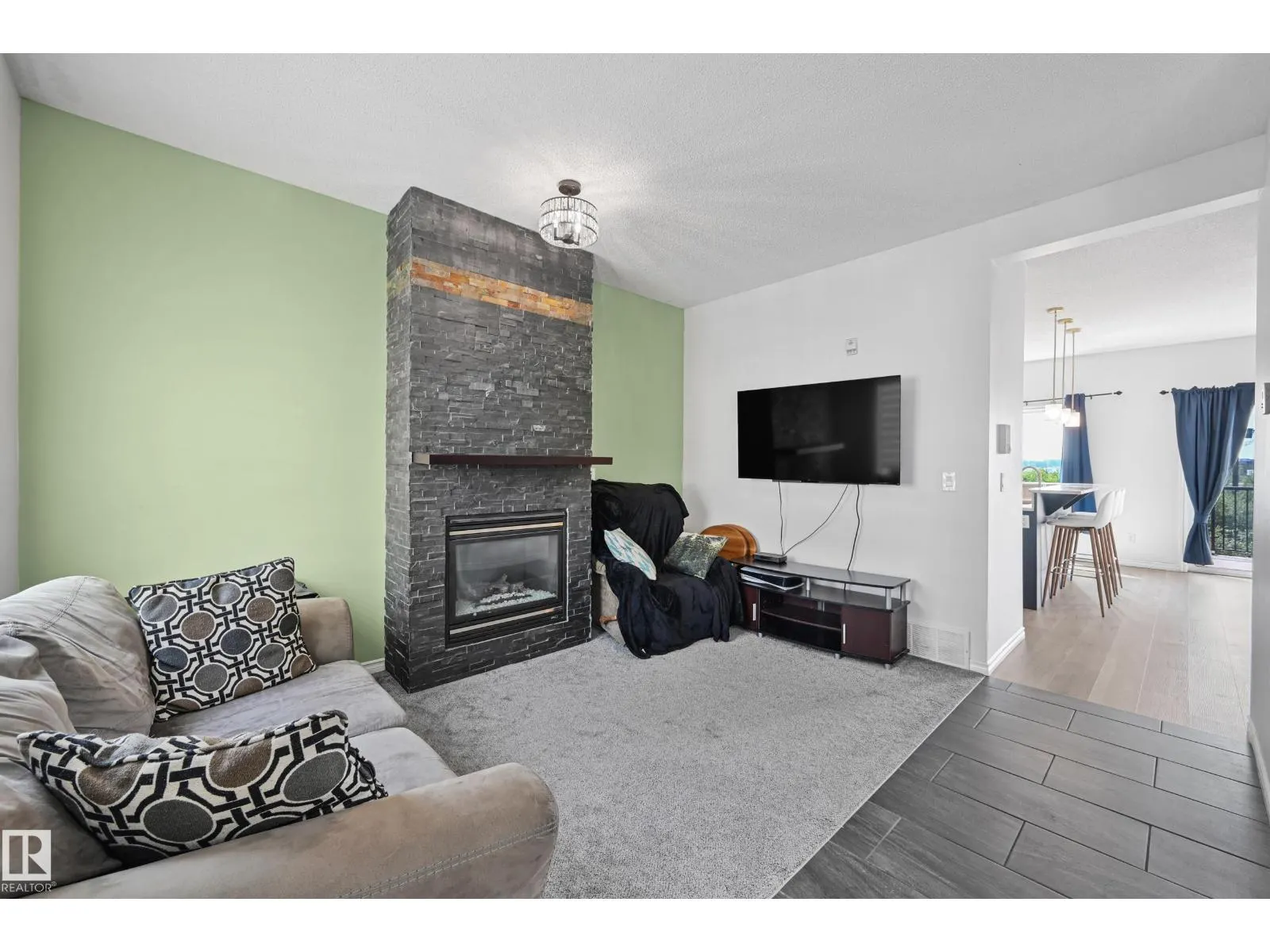 #91 13825 155 AVE NW
