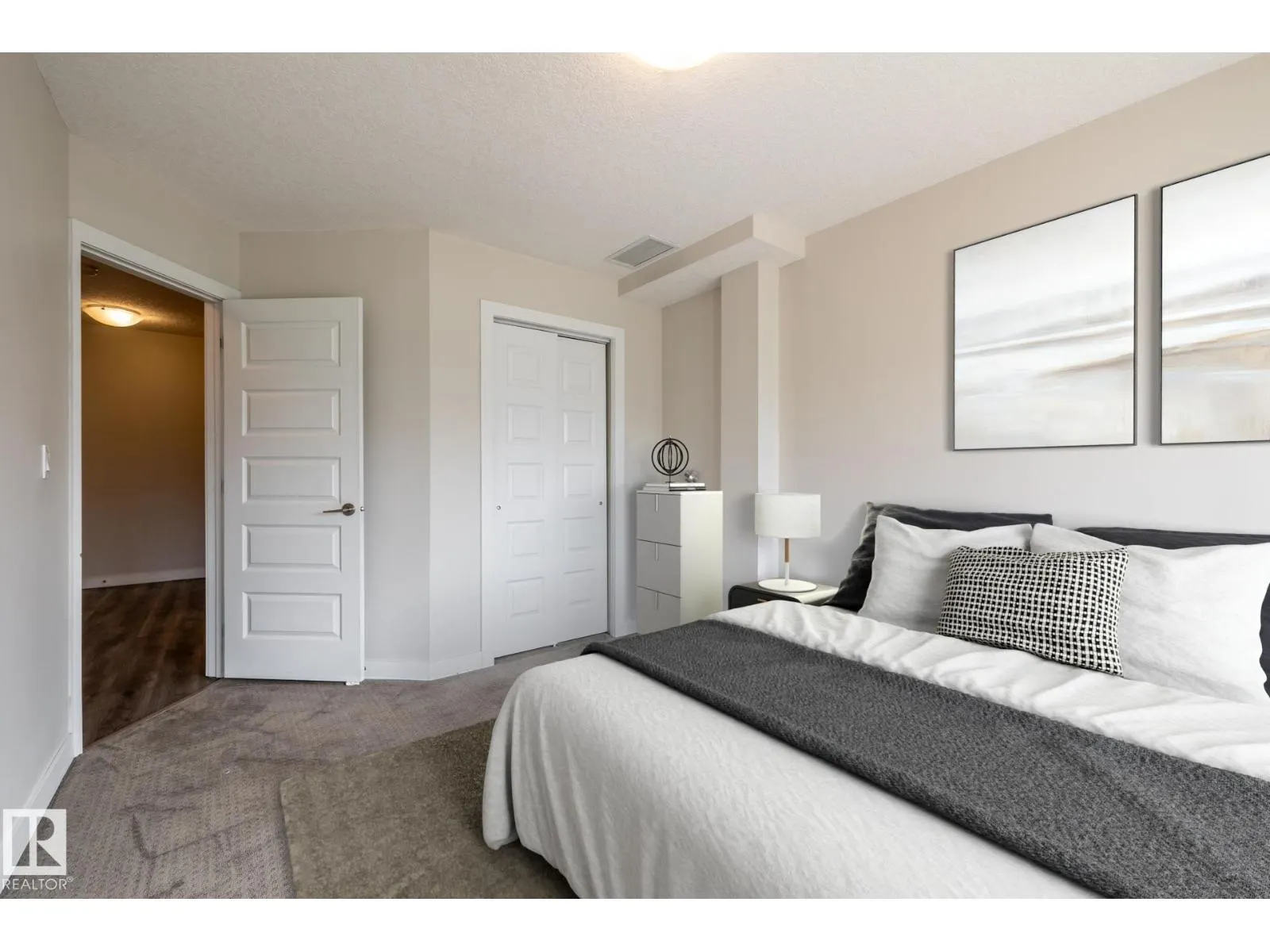 #130 5151 Windermere BV SW