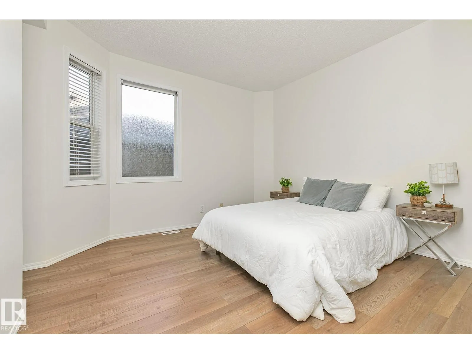 #204 8108 109 ST NW