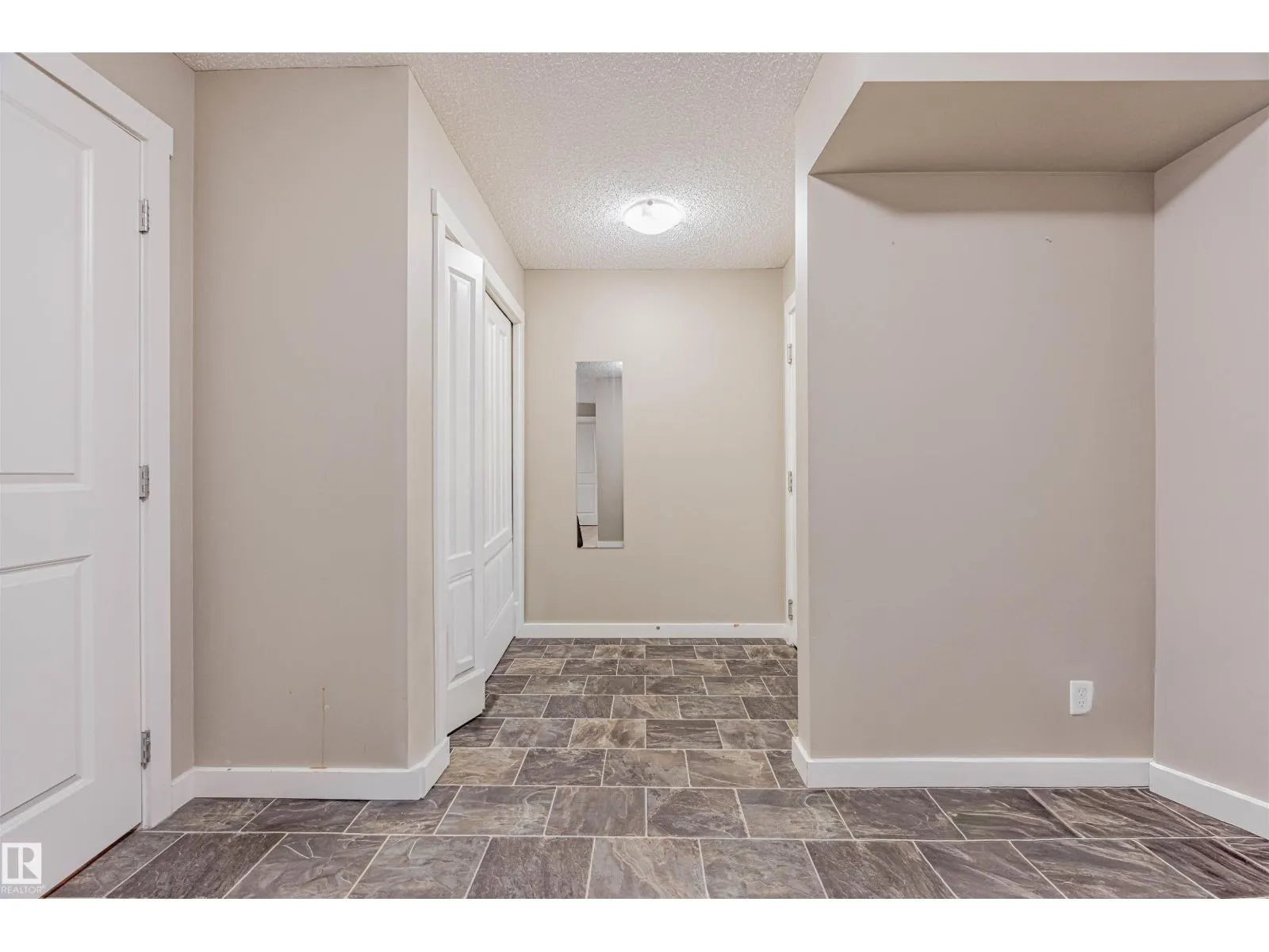 #202 5816 MULLEN PL NW