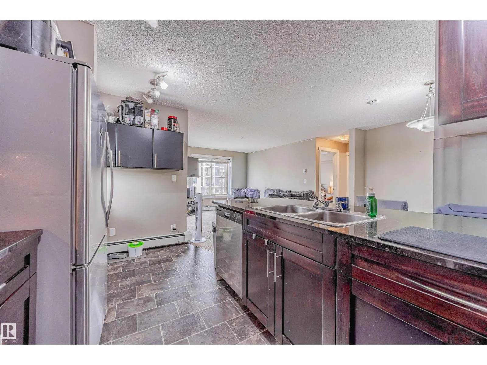 #202 5816 MULLEN PL NW