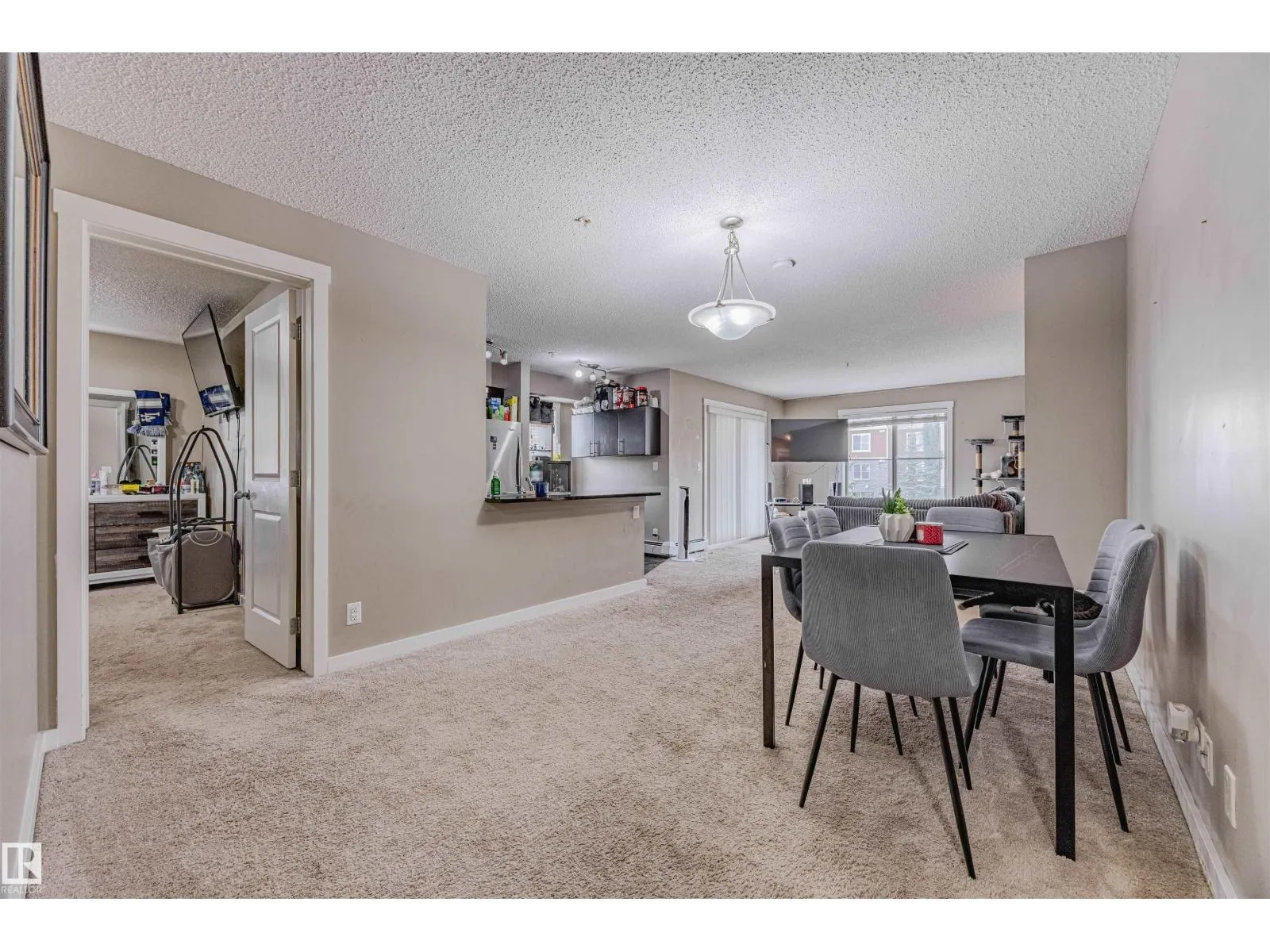 #202 5816 MULLEN PL NW