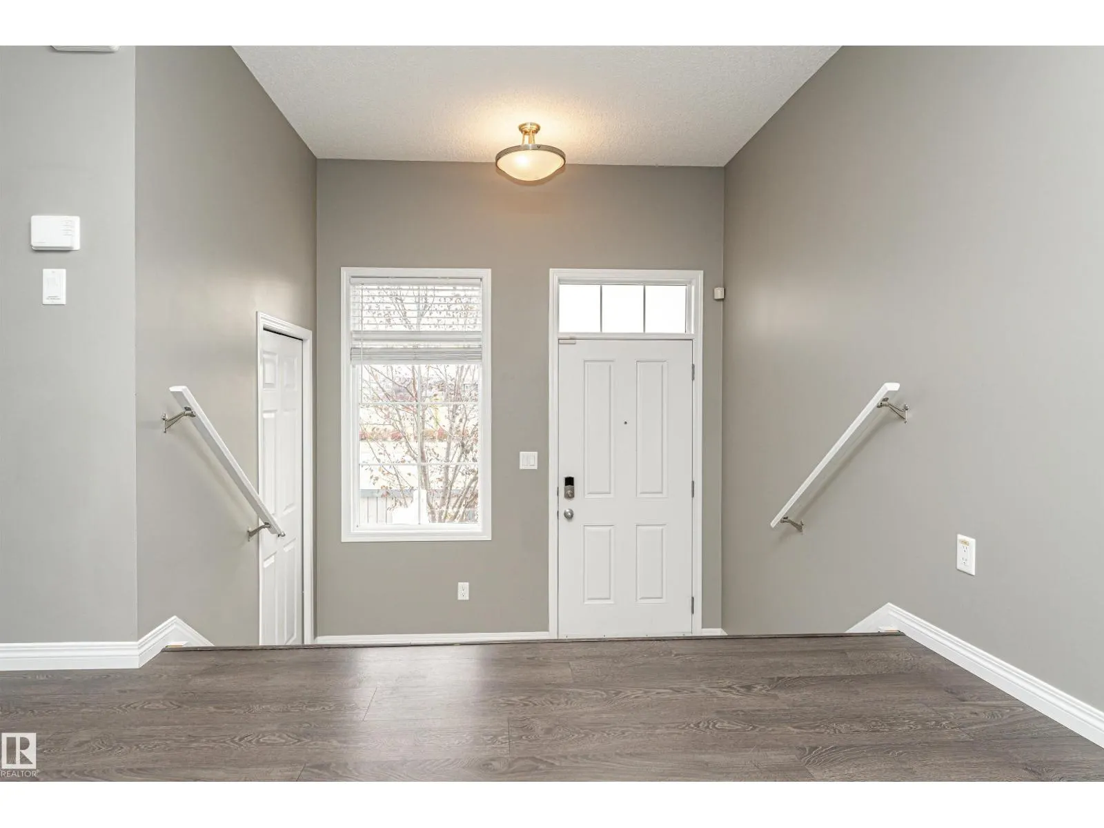 #60 9151 SHAW WY SW