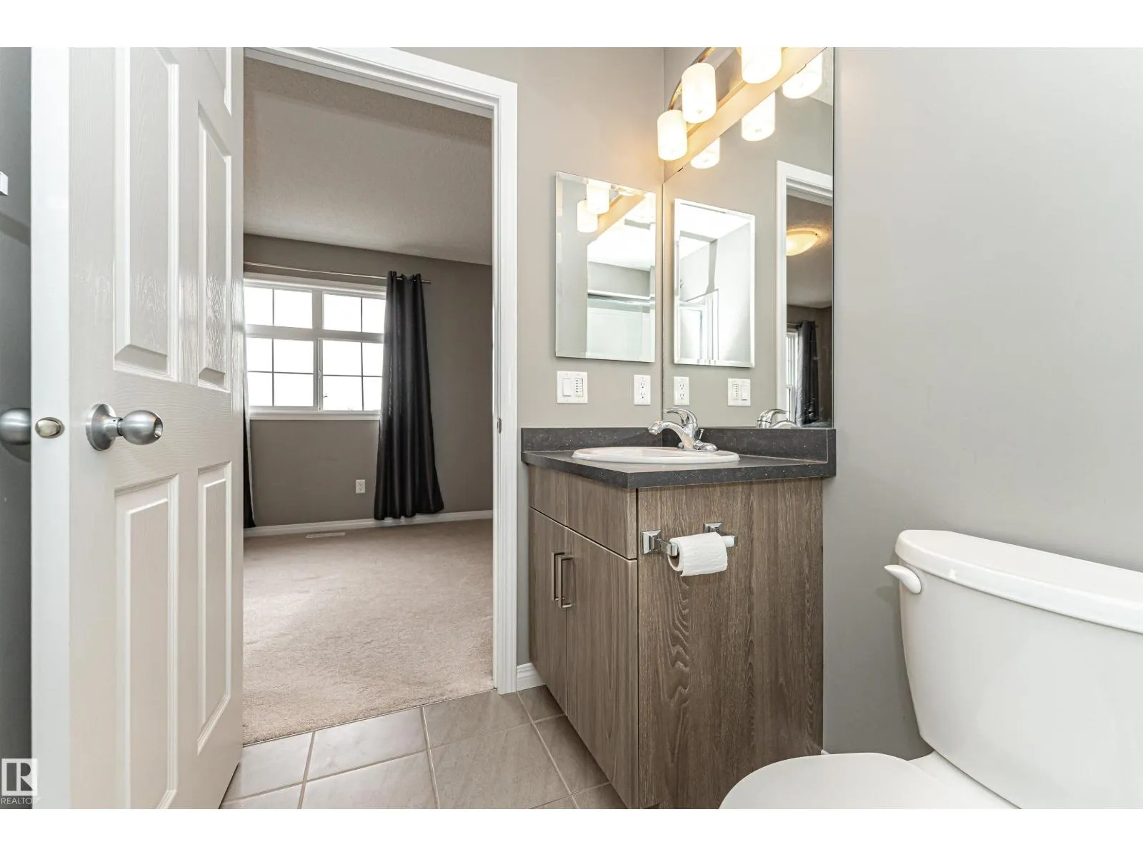#60 9151 SHAW WY SW