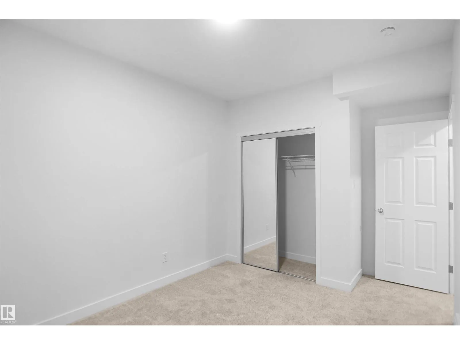 2021 209A ST NW